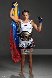 Julianna Peña feet photo thumbnail