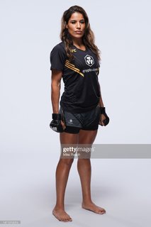 Julianna Peña feet photo thumbnail