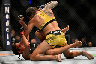 Julianna Peña feet photo thumbnail