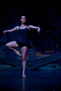 Julianna Rose Mauriello feet photo thumbnail