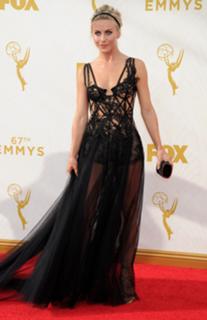 Julianne Hough feet photo thumbnail