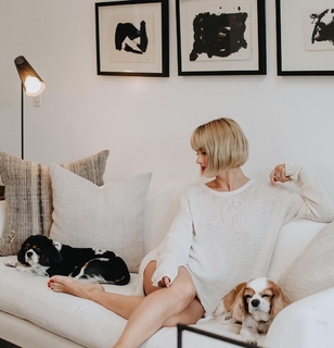 Julianne Hough feet photo thumbnail