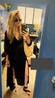 Julianne Hough feet photo thumbnail