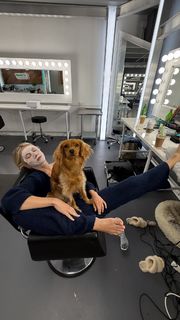 Julianne Hough feet photo thumbnail