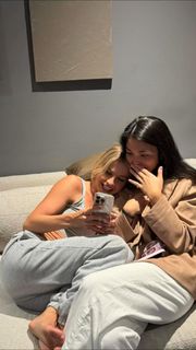 Julianne Hough feet photo 8