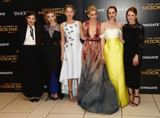 Julianne Moore feet photo thumbnail