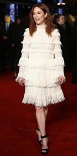Julianne Moore feet photo thumbnail