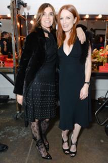 Julianne Moore feet photo thumbnail