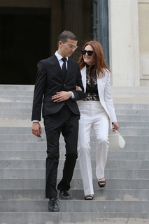 Julianne Moore feet photo thumbnail