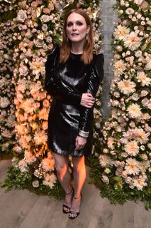 Julianne Moore feet photo thumbnail