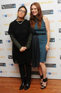 Julianne Moore feet photo thumbnail