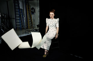 Julianne Moore feet photo thumbnail