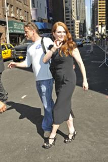 Julianne Moore feet photo thumbnail