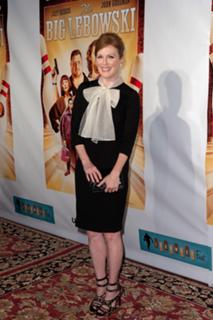 Julianne Moore feet photo thumbnail