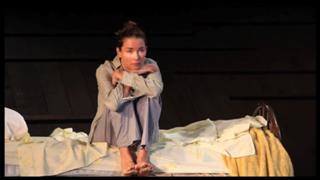 Julianne Nicholson feet photo thumbnail