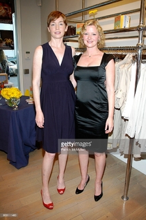 Julianne Nicholson feet photo thumbnail