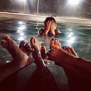 Julianne Trevisol feet photo 4