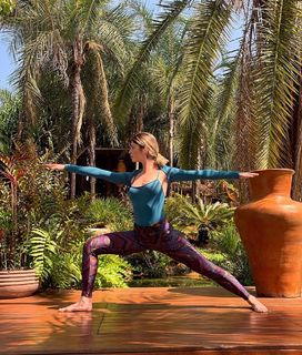 Julianne Trevisol feet photo 4