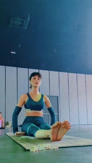 Julianne Trevisol feet photo 17