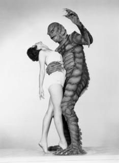 Julie Adams feet photo 16