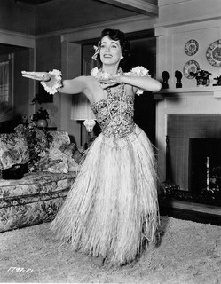 Julie Adams feet photo 10