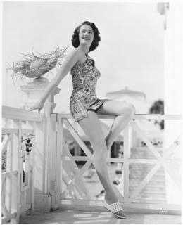 Julie Adams feet photo 15