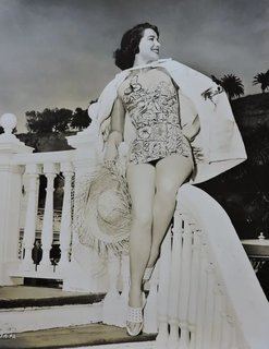 Julie Adams feet photo 11