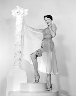 Julie Adams feet photo 2