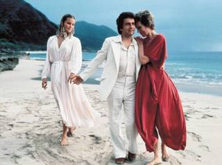 Julie Andrews feet photo thumbnail