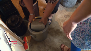 Julie Andrieu feet photo 5