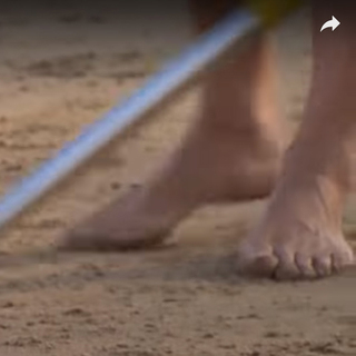 Julie Andrieu feet photo 16