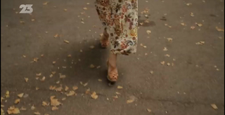 Julie Andrieu feet photo 5