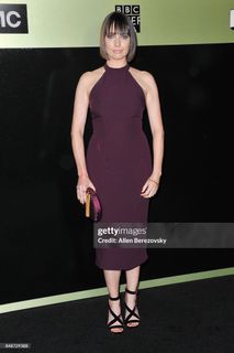 Julie Ann Emery feet photo 4