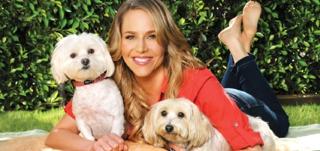 Julie Benz feet photo thumbnail
