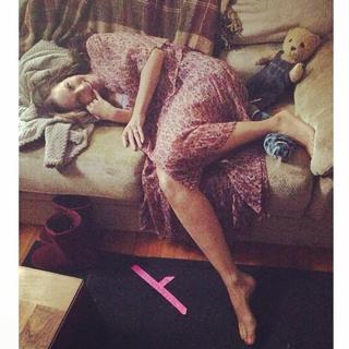 Julie Benz feet photo thumbnail