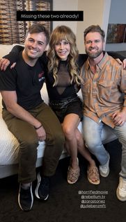 Julie Benz feet photo thumbnail