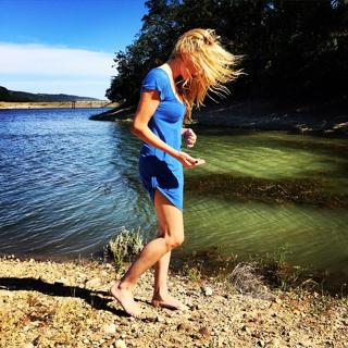 Julie Berman feet photo 11