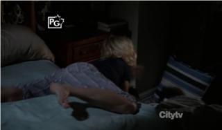 Julie Bowen feet photo thumbnail