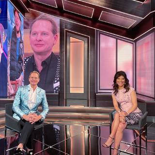 Julie Chen Moonves feet photo thumbnail
