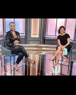 Julie Chen Moonves feet photo thumbnail