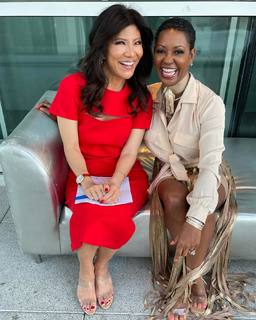 Julie Chen Moonves feet photo thumbnail