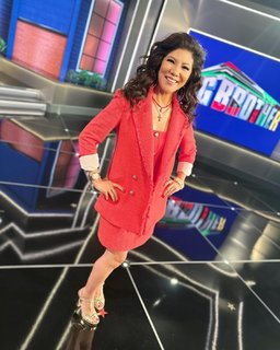 Julie Chen Moonves feet photo thumbnail