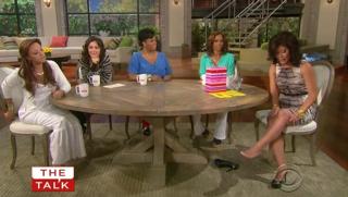 Julie Chen Moonves feet photo thumbnail