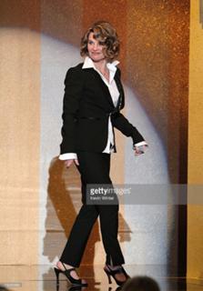 Julie Christie feet photo 10