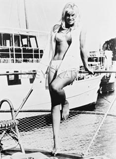 Julie Christie feet photo 6