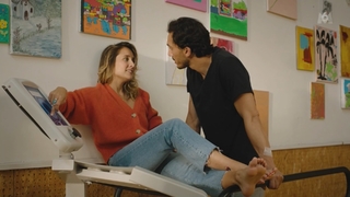 Julie De Bona feet photo 1