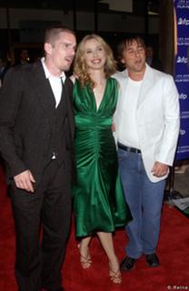 Julie Delpy feet photo thumbnail