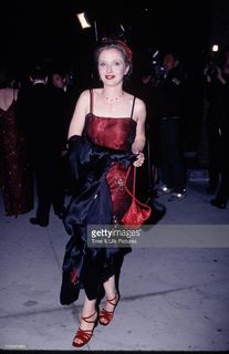 Julie Delpy feet photo thumbnail