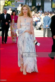 Julie Delpy feet photo thumbnail