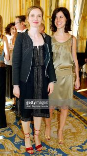 Julie Delpy feet photo thumbnail